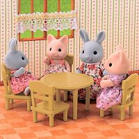 Sylvanian Families Игровой набор "Обеденный стол" / 5144					